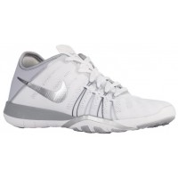 Nike Free TR 6 Femmes chaussures de sport blanc/argenté LEE999