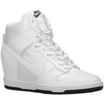 Nike Dunk Sky Hi Femmes chaussures de sport blanc/noir LEX501