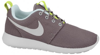 Nike Roshe One Femmes chaussures de sport gris/vert clair NNP405