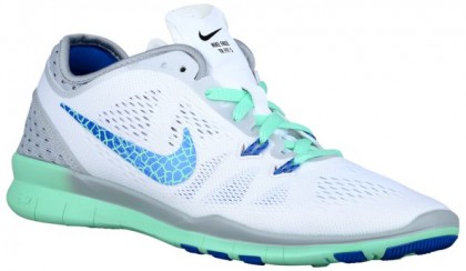 Nike Free 5.0 TR Fit 5 Breathe Femmes chaussures de sport blanc/gris UPR656