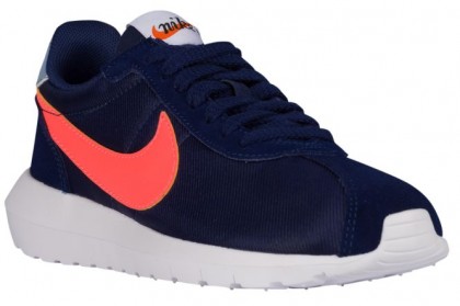 Nike Roshe One Femmes chaussures de course bleu marin/Orange DHY116